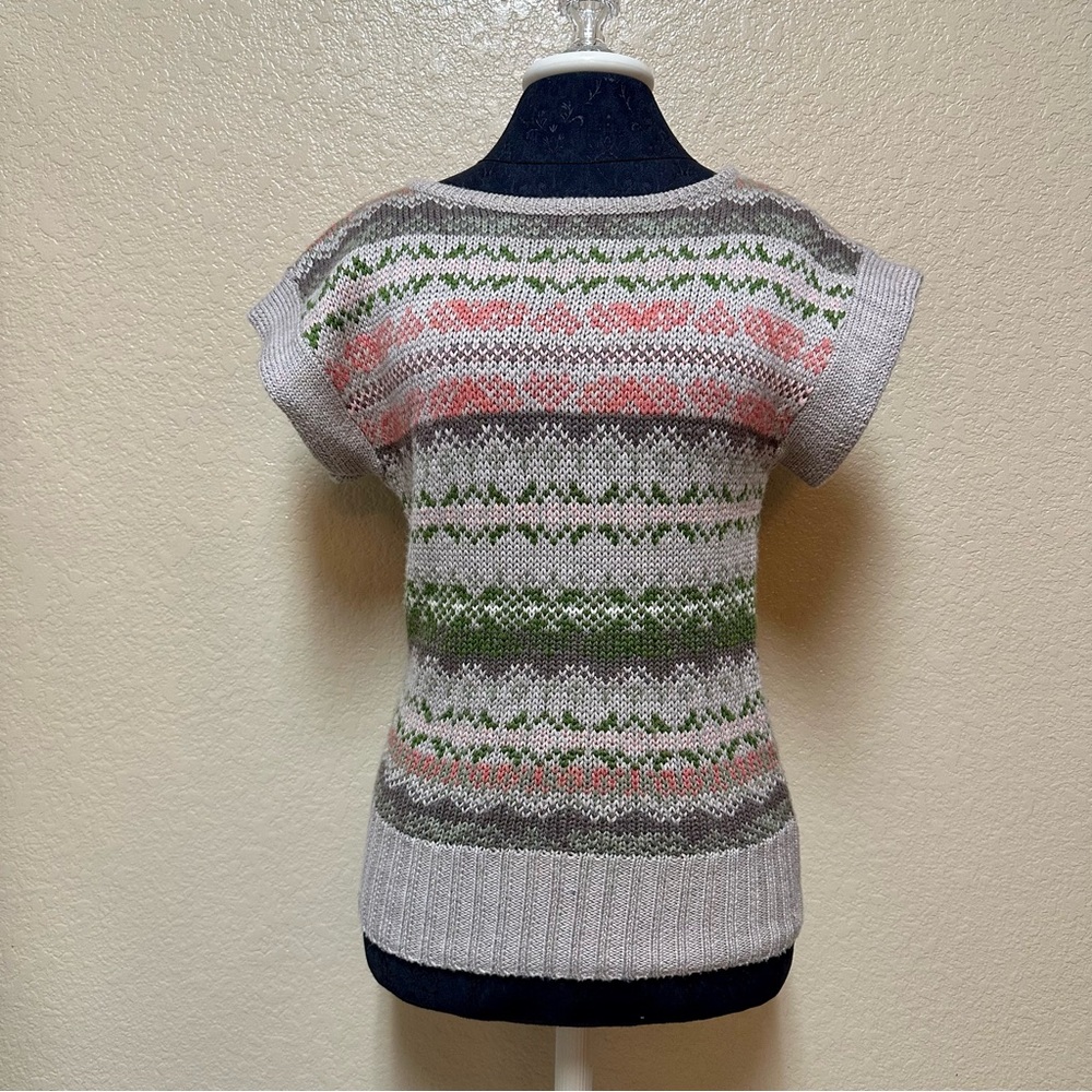 Outback Red Knit Sweater Blouse Size S Short Sleeved Wool Blend career Office